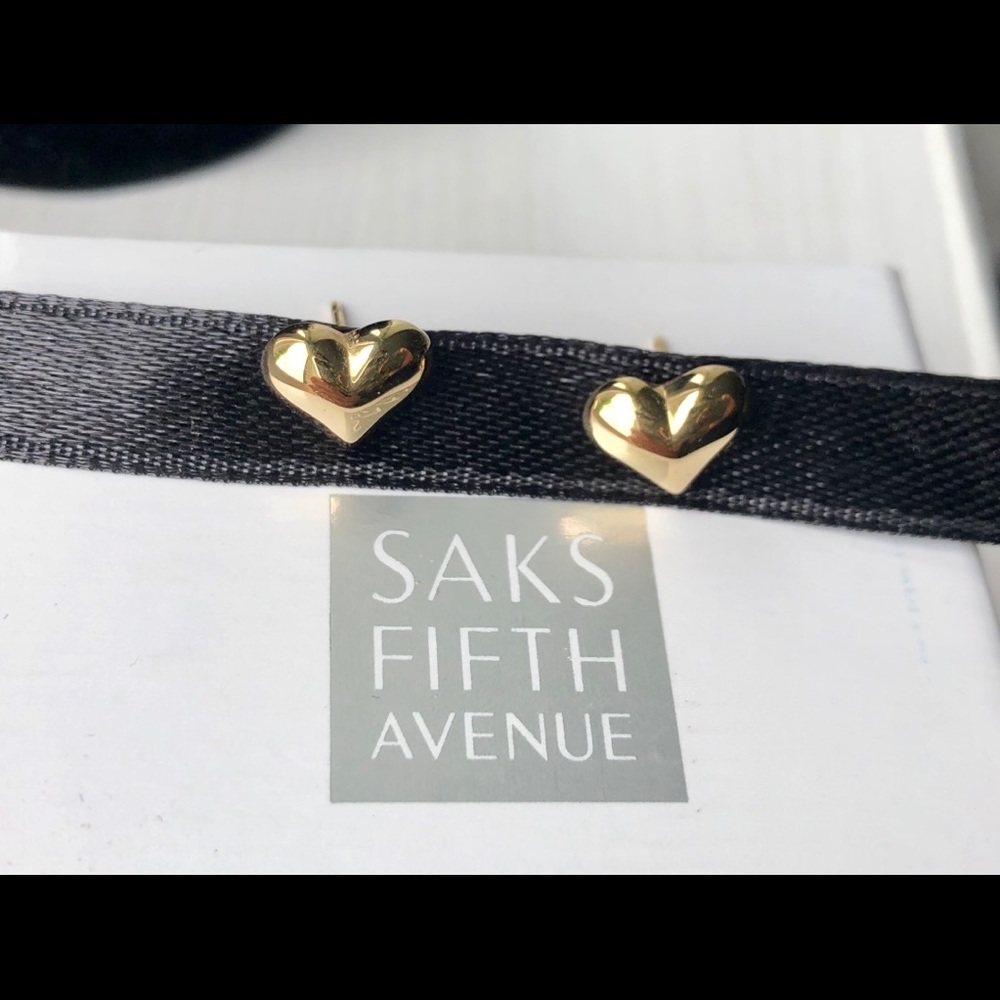 14k yellow solid gold puff heart earrings